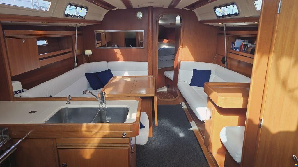 Dufour 40 Performance