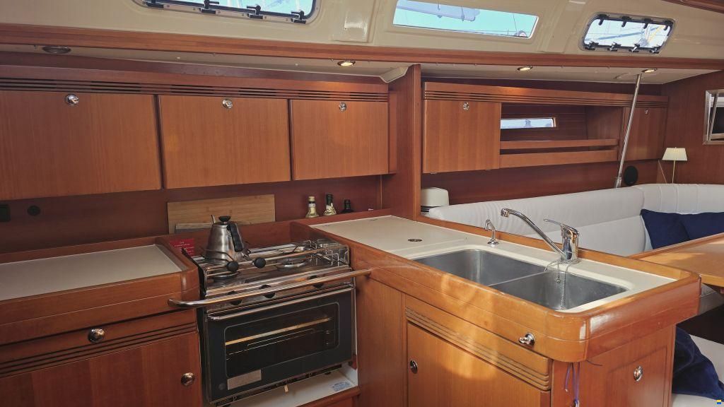 Dufour 40 Performance