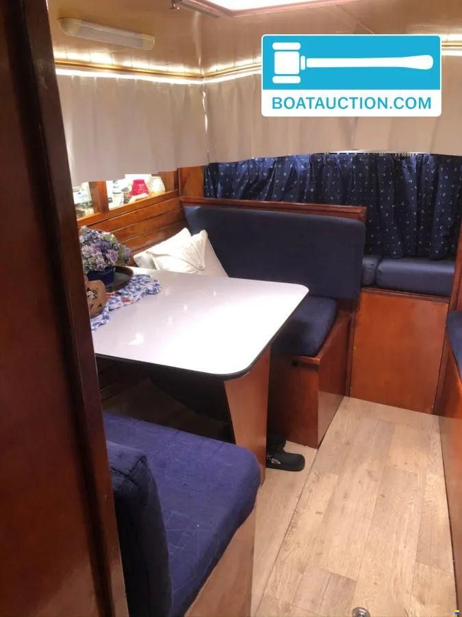 Motorboat 960