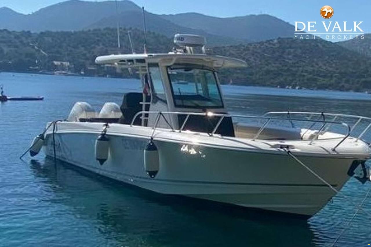 Boston Whaler 330 Outrage