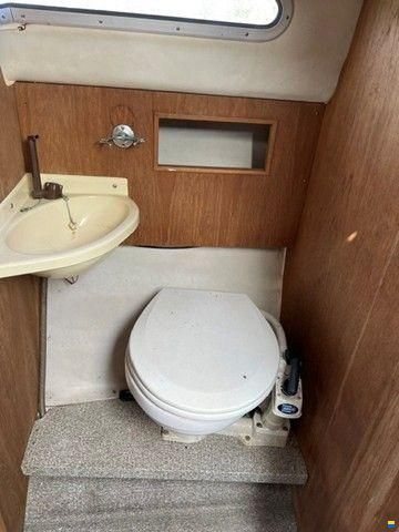 Marex 23 DC med Volvo Penta 200 hk diesel 6 cy