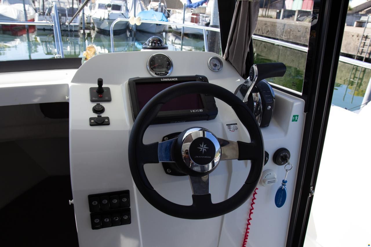 Jeanneau Merry Fisher 695 MRL