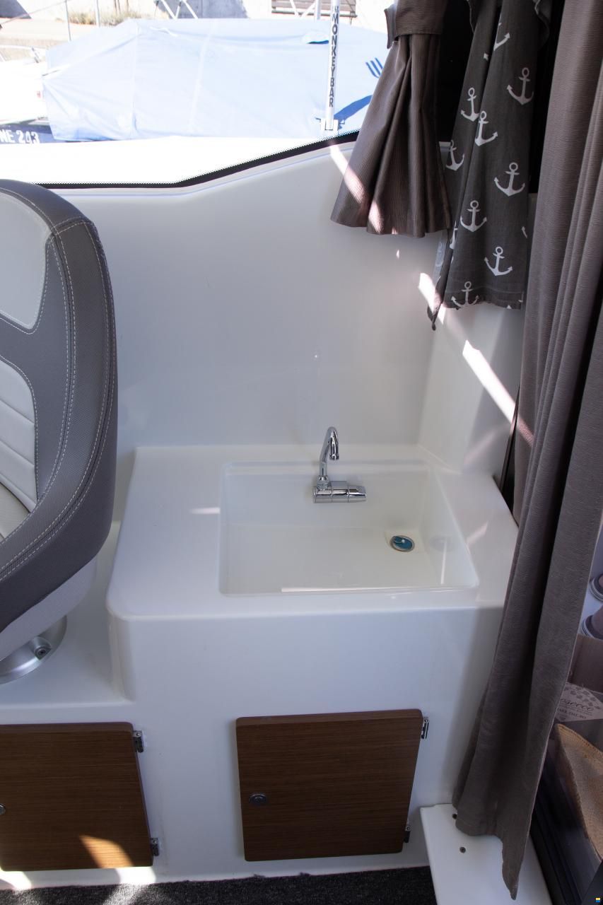 Jeanneau Merry Fisher 695 MRL