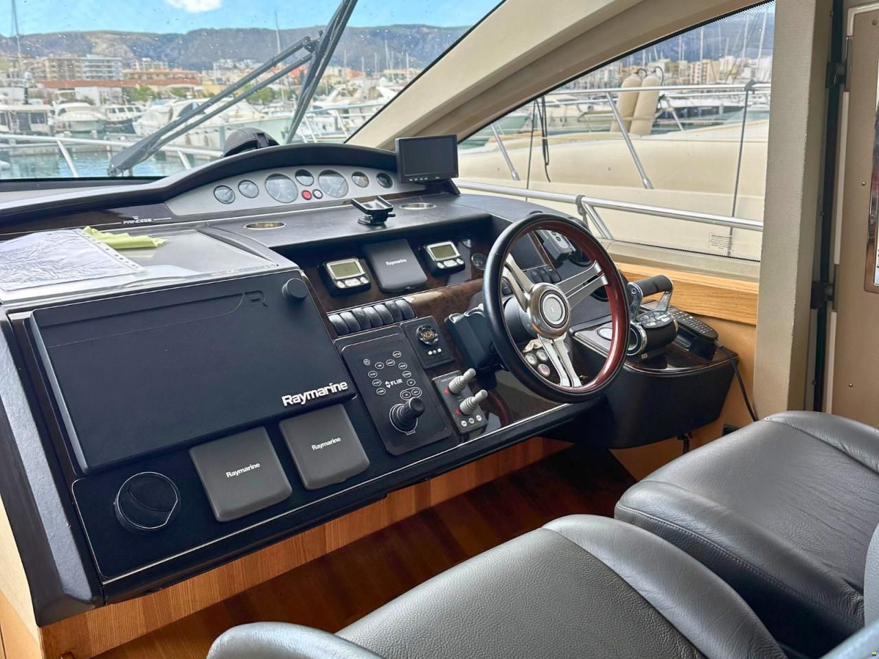 Princess V65