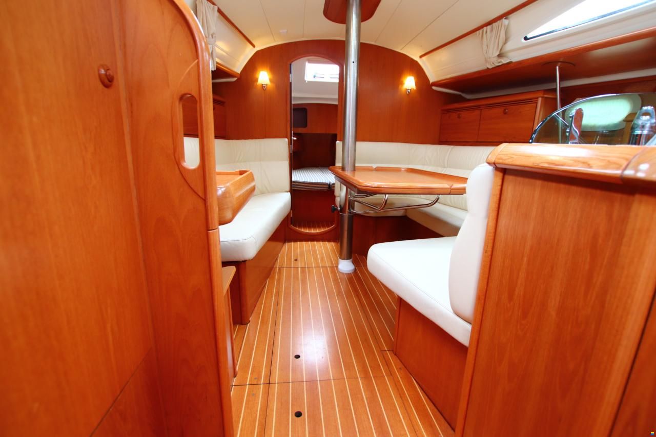 Jeanneau Sun Odyssey 35