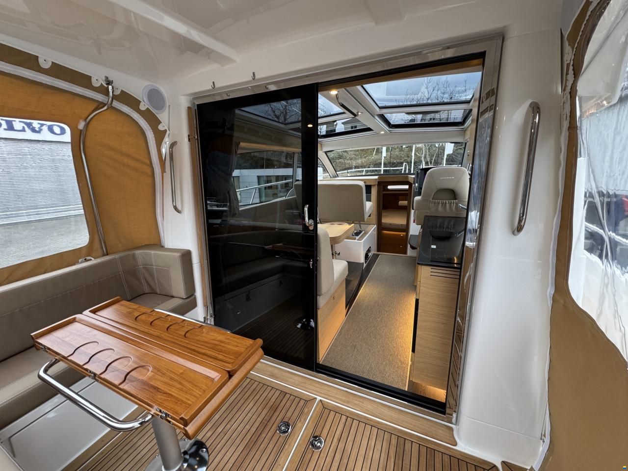 Nimbus 365 Coupe