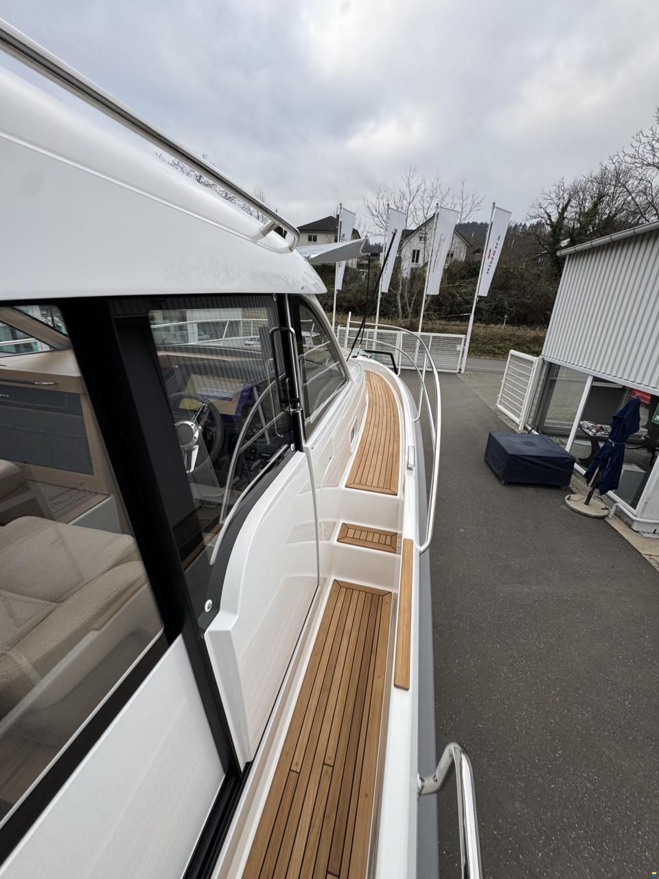 Nimbus 365 Coupe