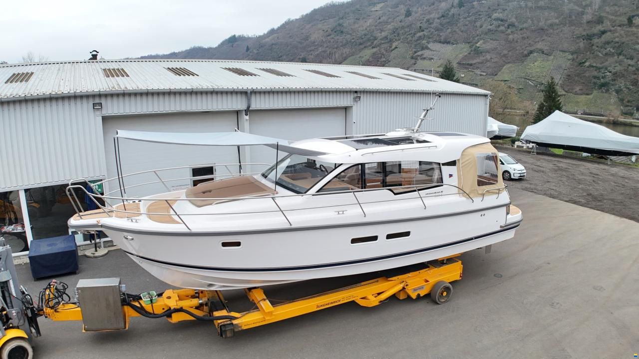 Nimbus 365 Coupe