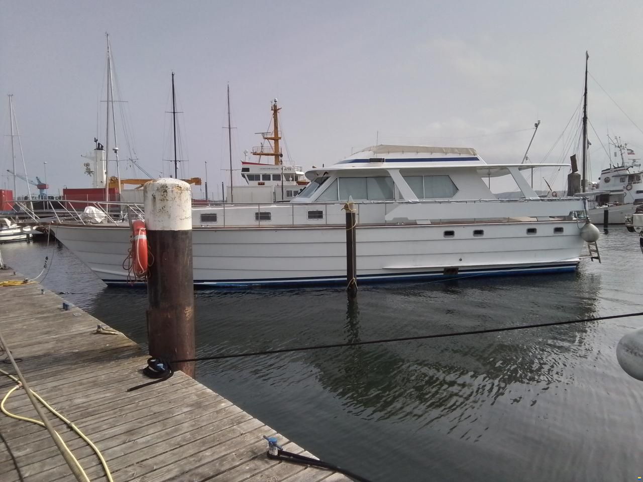 L&uuml;tje 65