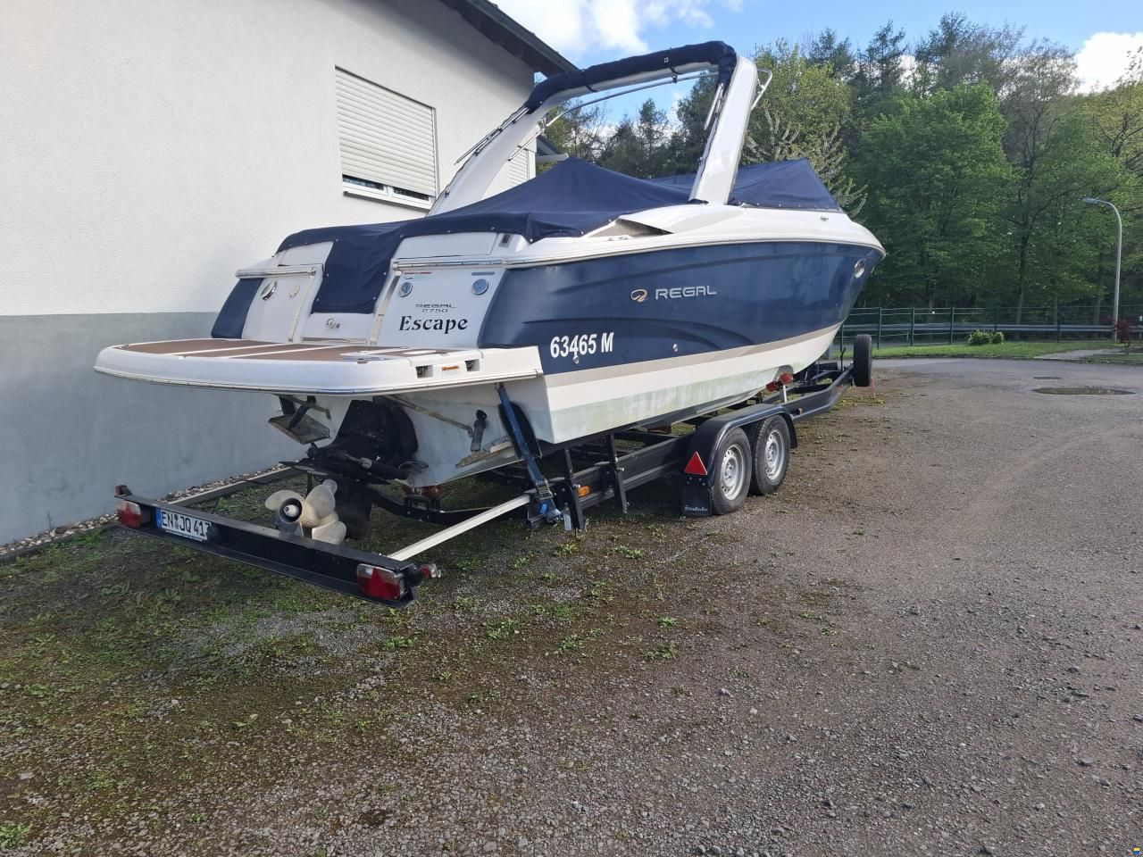 Regal 2750