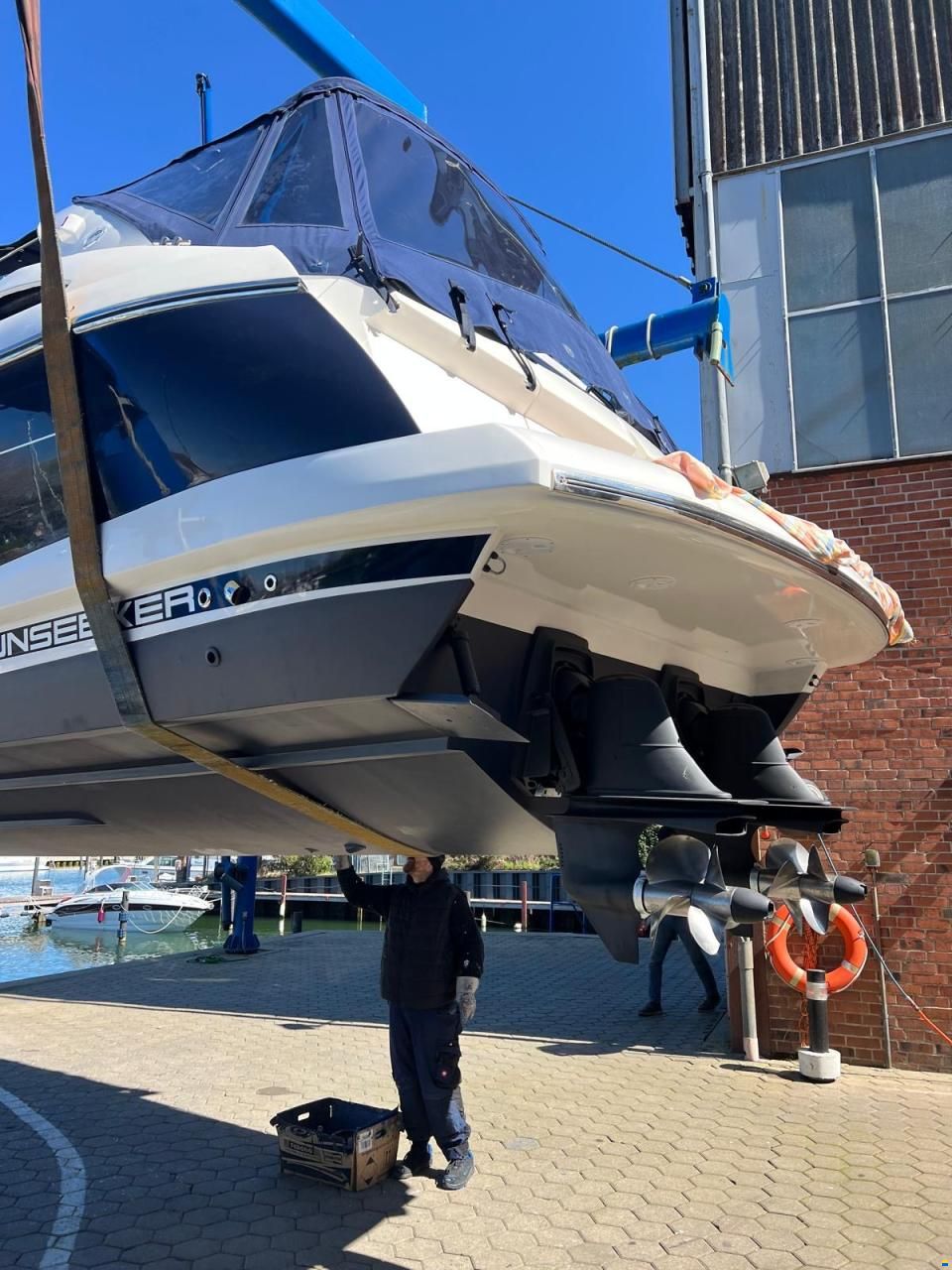 Sunseeker Portofino 35
