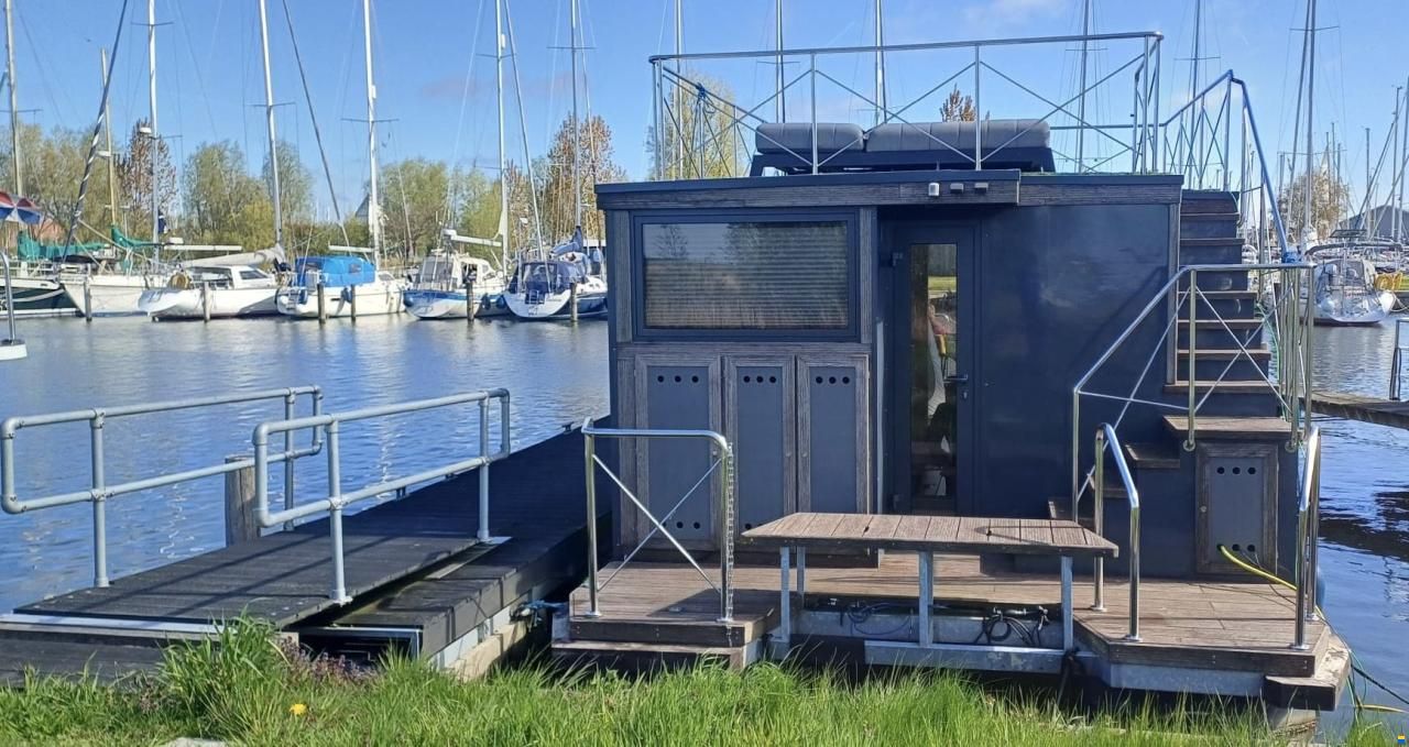 Campi 400 Houseboat Met Mooie Ligplaats