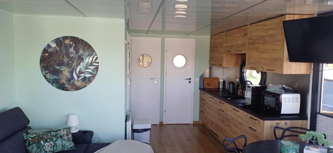 Campi 400 Houseboat Met Mooie Ligplaats