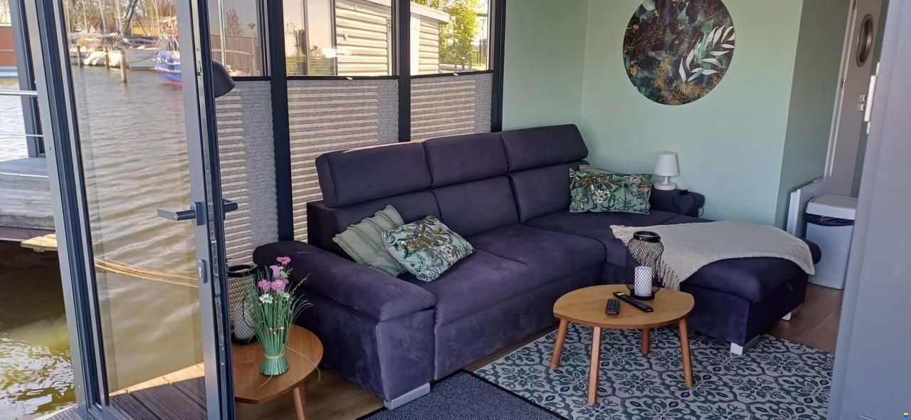Campi 400 Houseboat Met Mooie Ligplaats