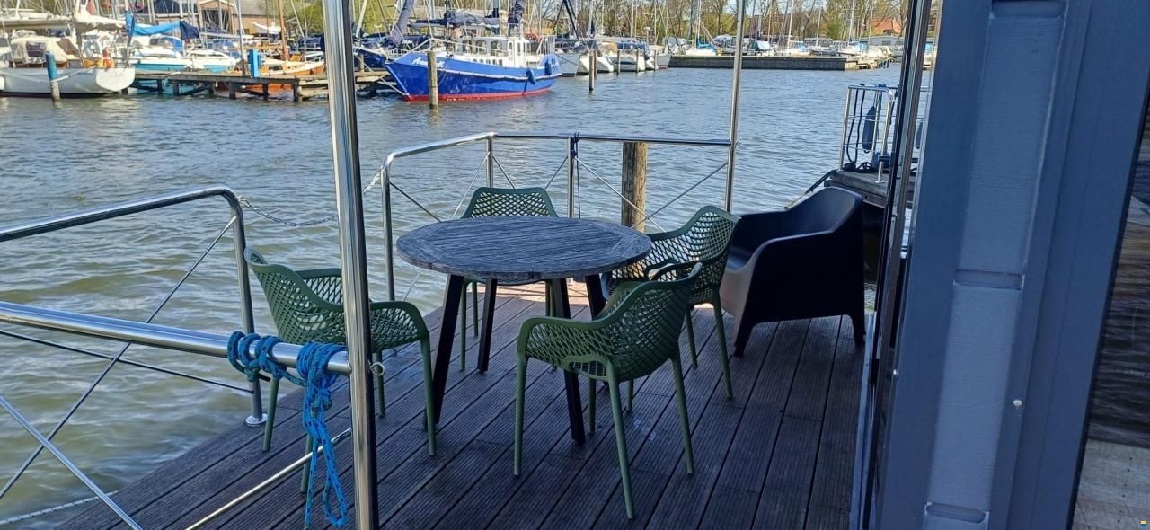 Campi 400 Houseboat Met Mooie Ligplaats