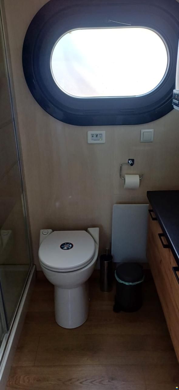 Campi 400 Houseboat Met Mooie Ligplaats