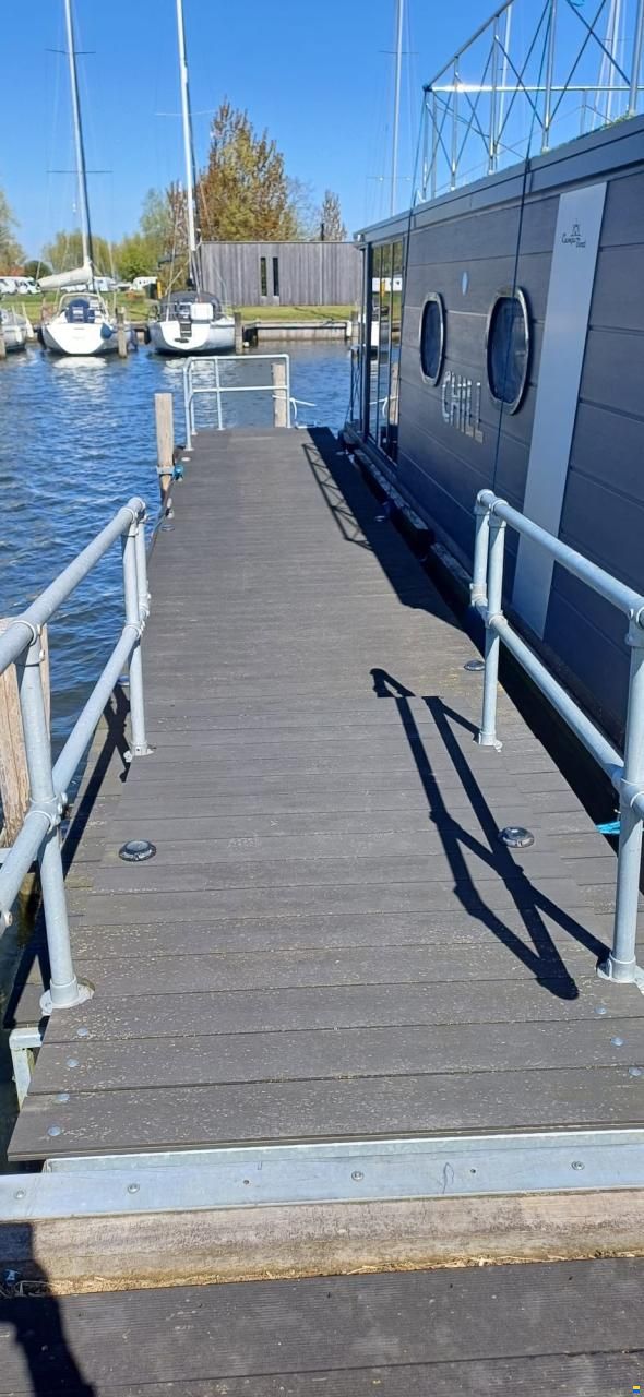 Campi 400 Houseboat Met Mooie Ligplaats