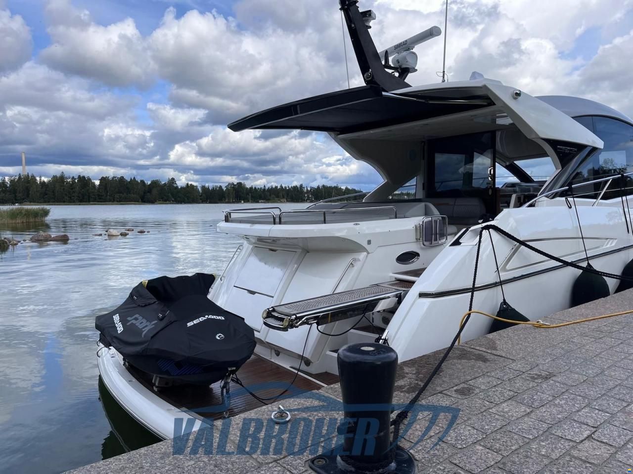 Sunseeker Predator 57 MKII