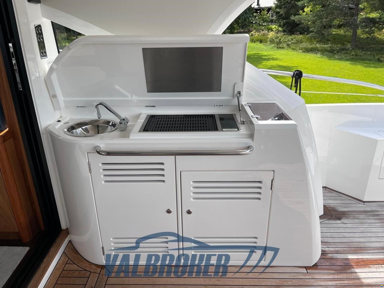 Sunseeker Predator 57 MKII