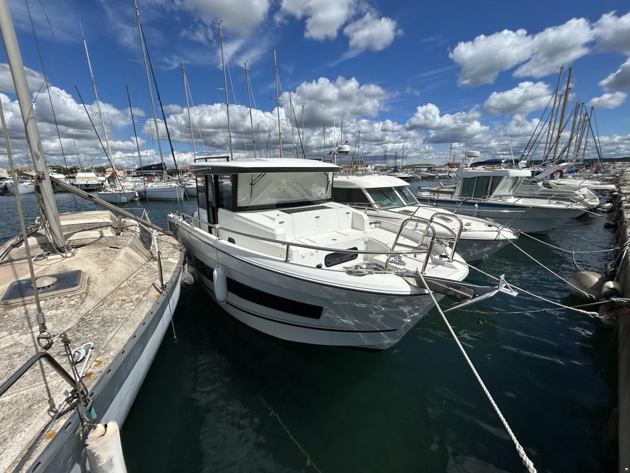 Jeanneau MERRY FISHER 895 SPORT