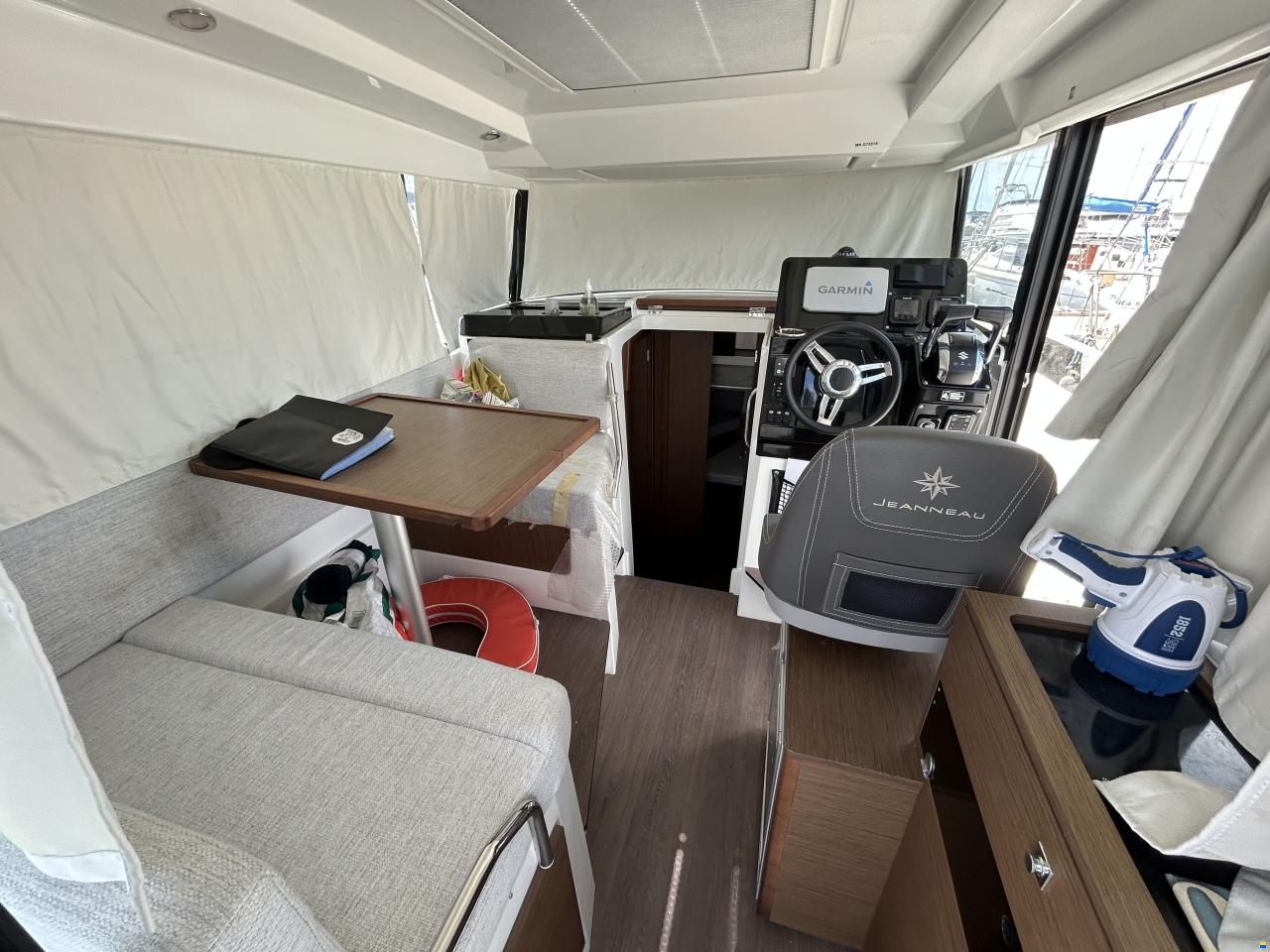 Jeanneau MERRY FISHER 895 SPORT