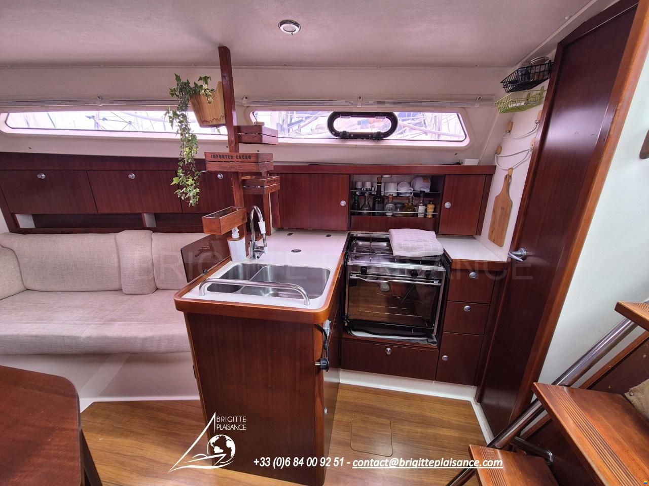 Hanse 320