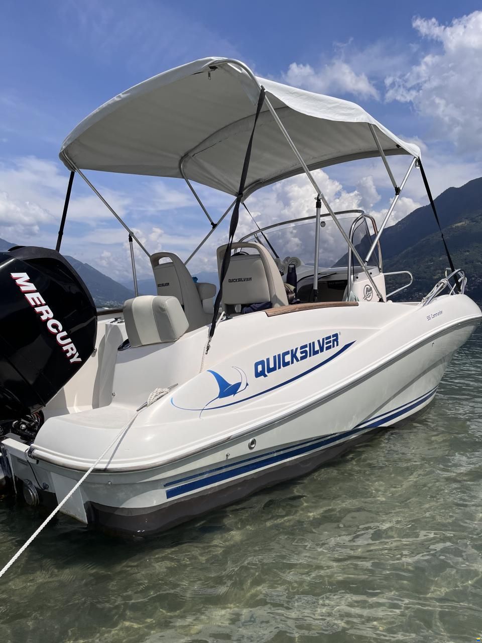 Quicksilver 555 Commander