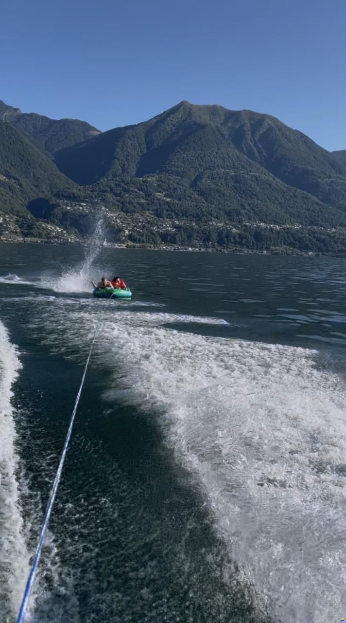 Quicksilver 555 Commander