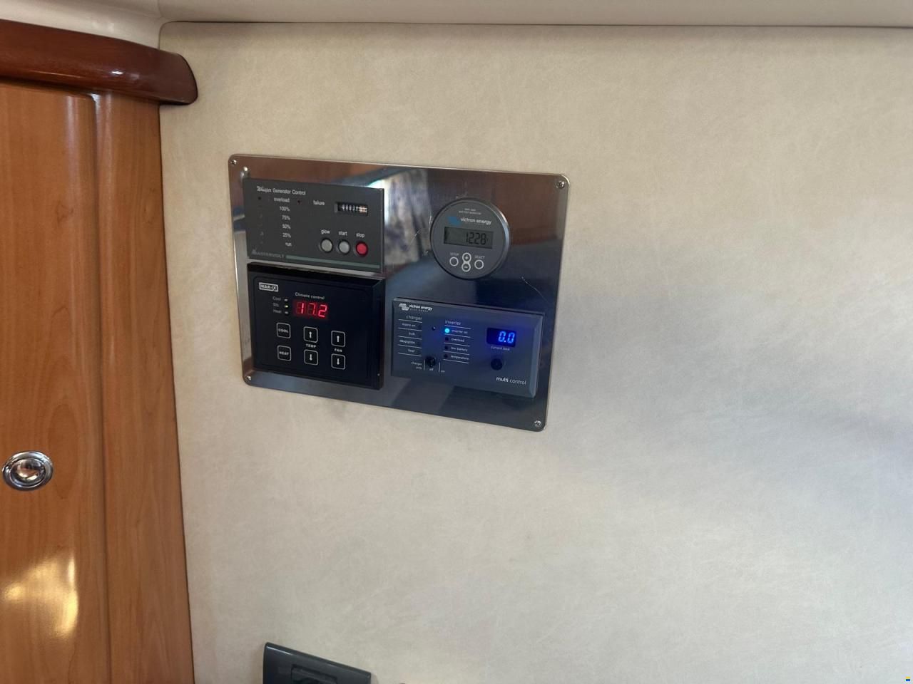 Sealine S 37