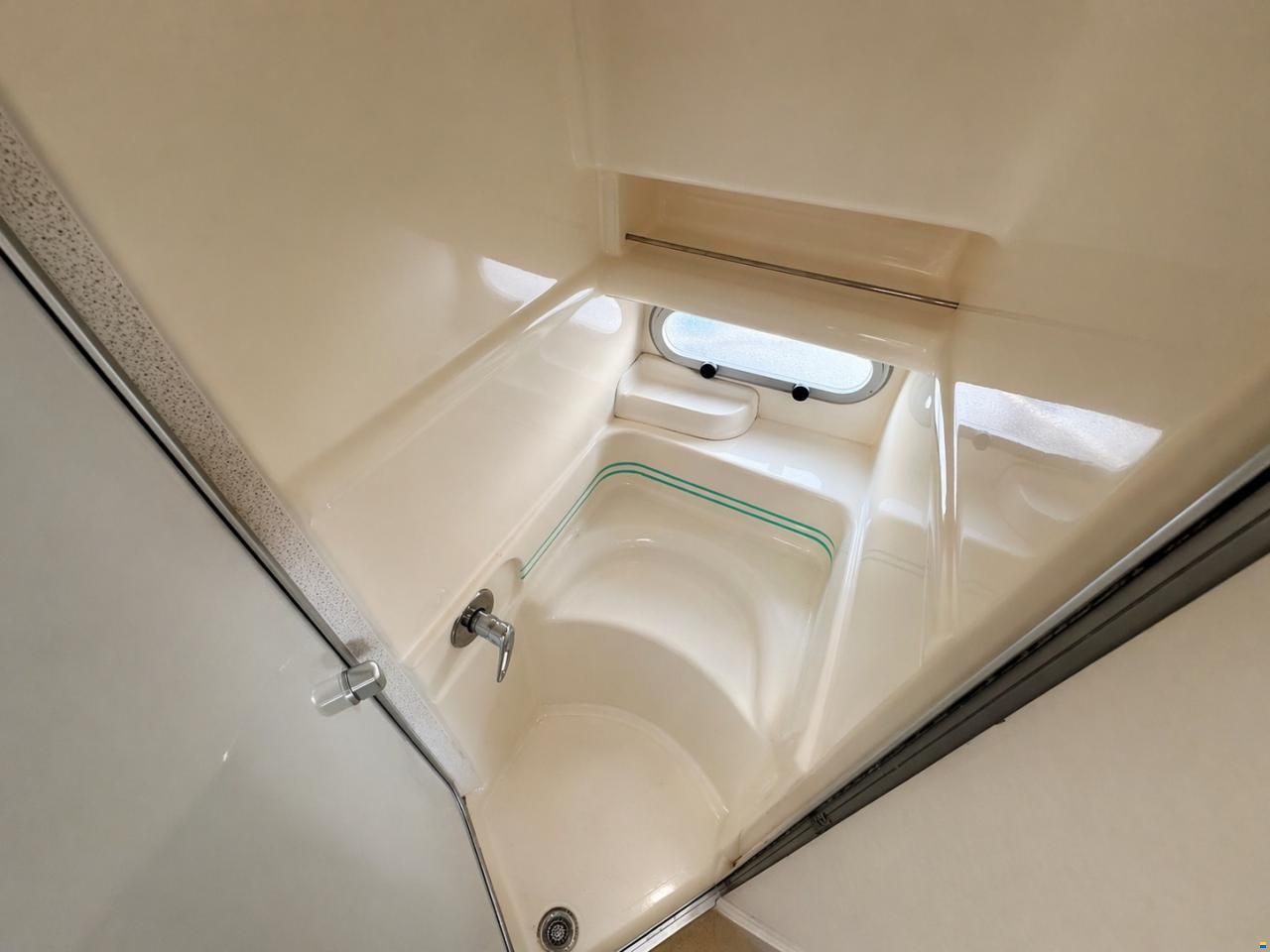 Sealine S 37