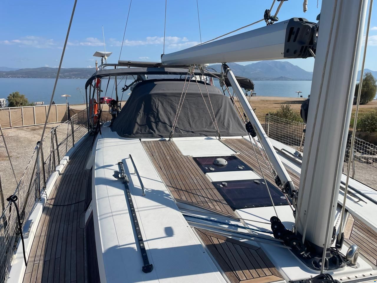 Hanse 445