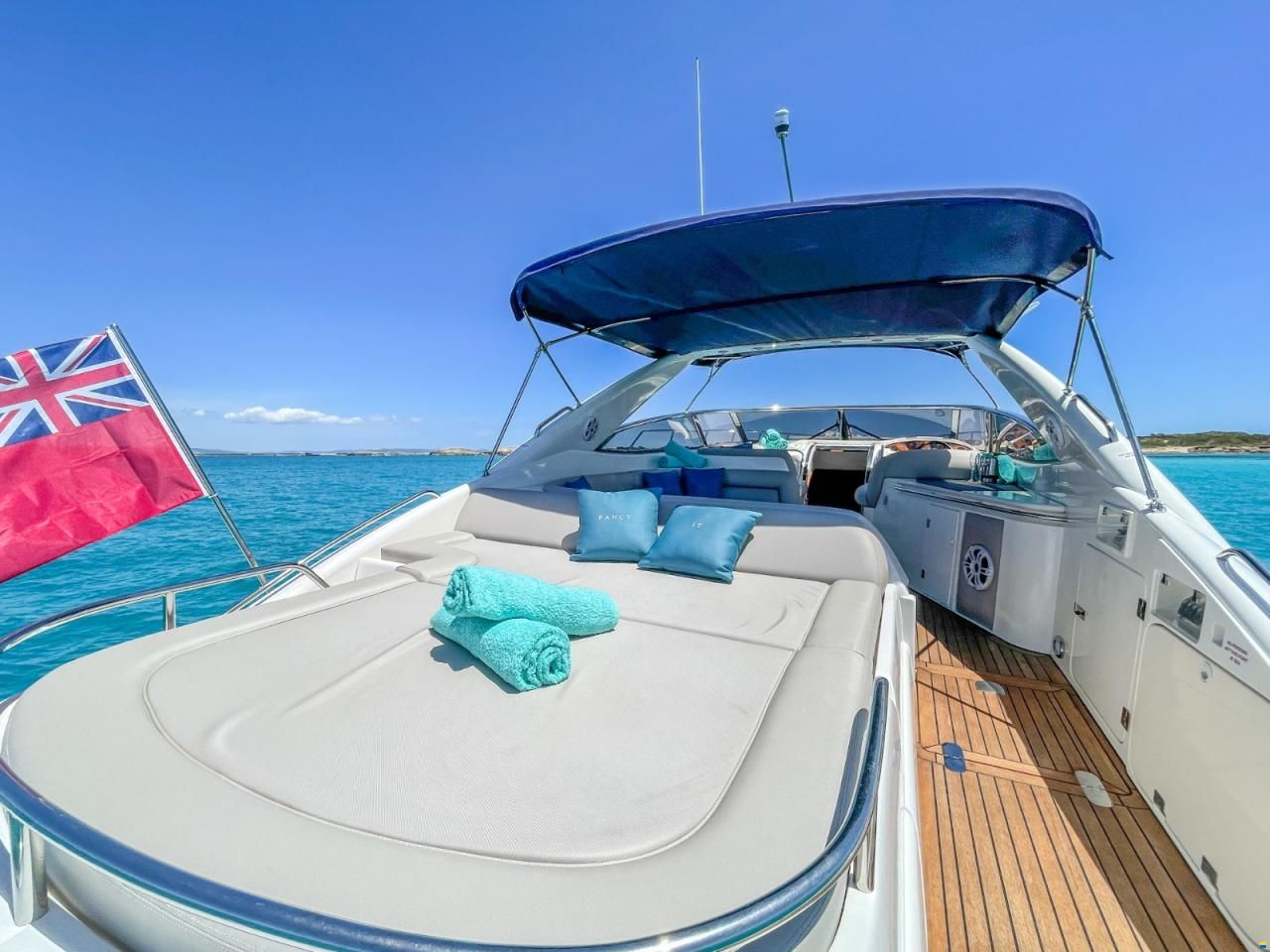 Sunseeker Predator 54