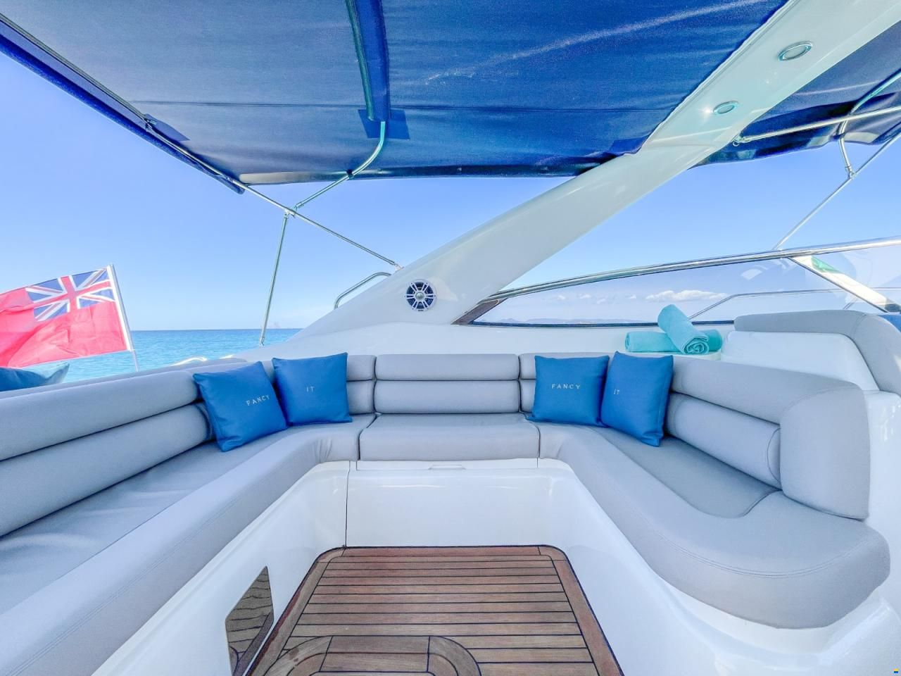 Sunseeker Predator 54