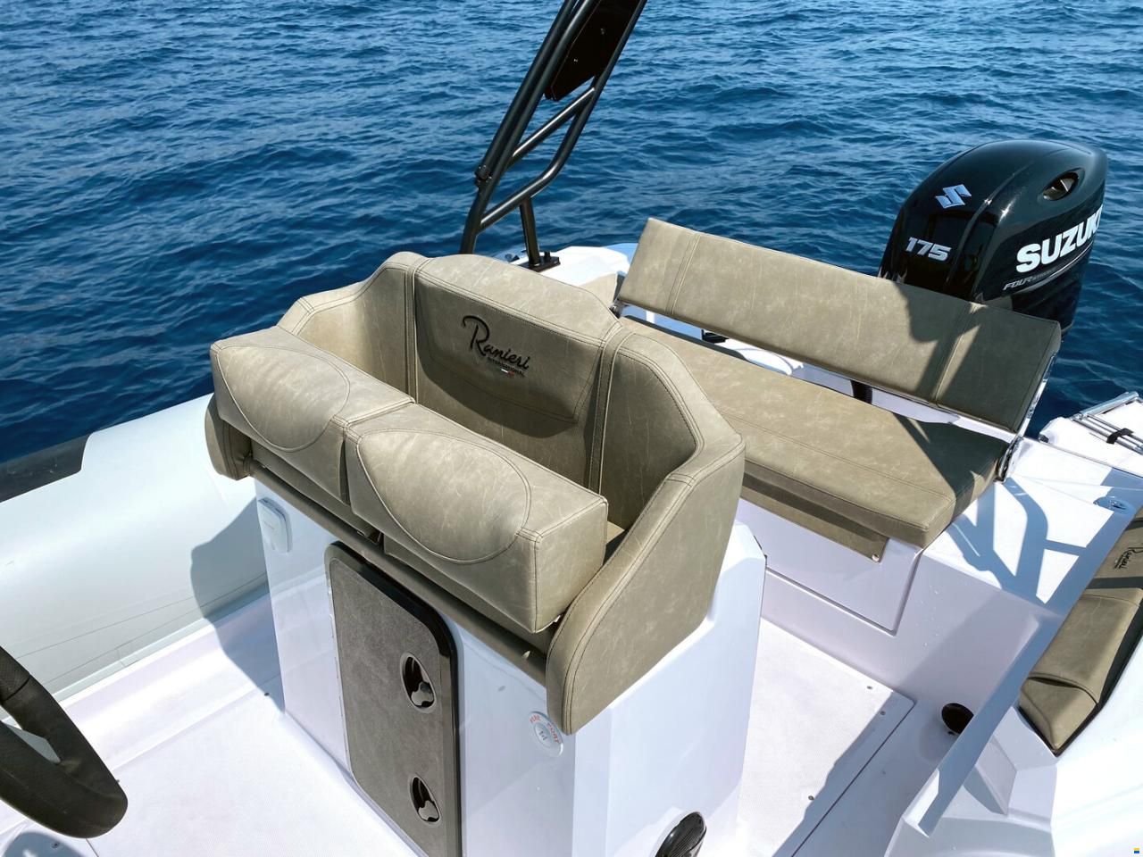 Ranieri Cayman 23 Sport