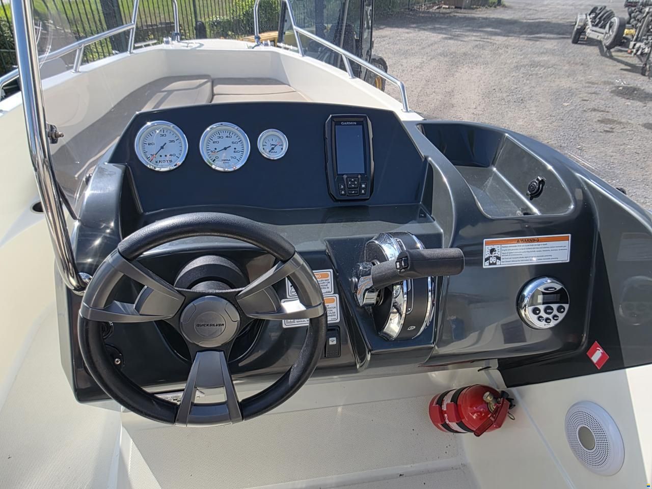 Quicksilver 455 open