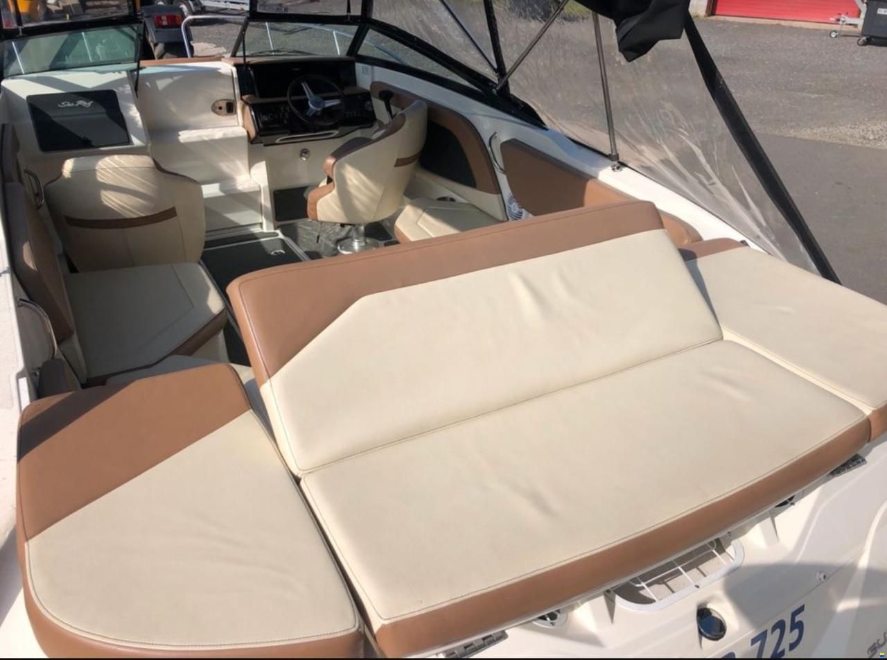 Sea Ray 230 Sun Sport