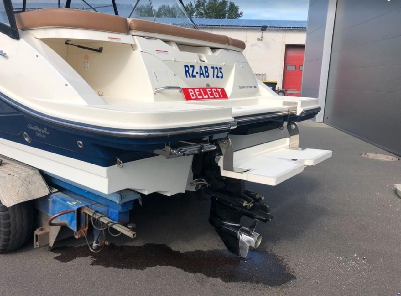 Sea Ray 230 Sun Sport