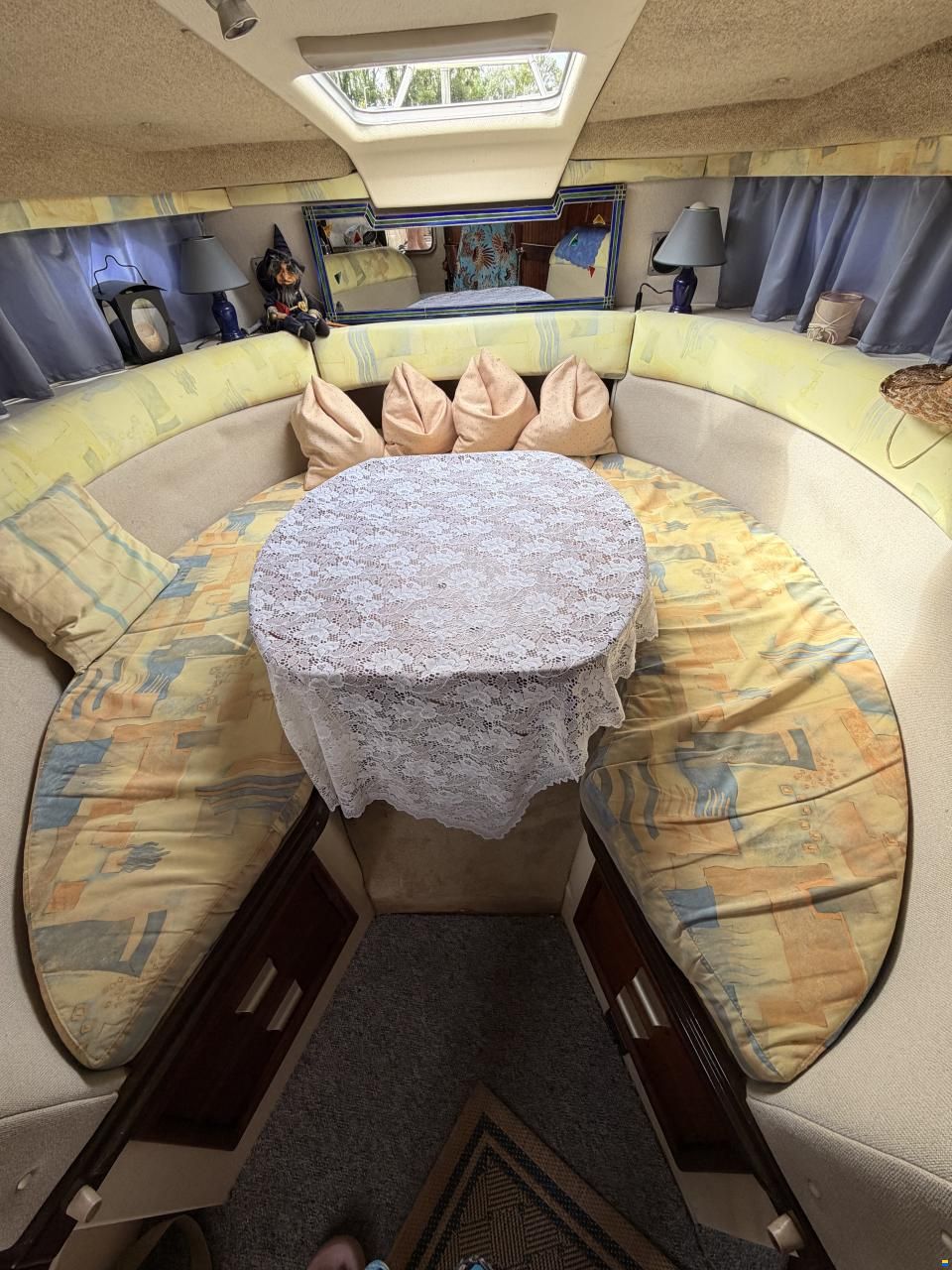 Sealine Confi 28 Family