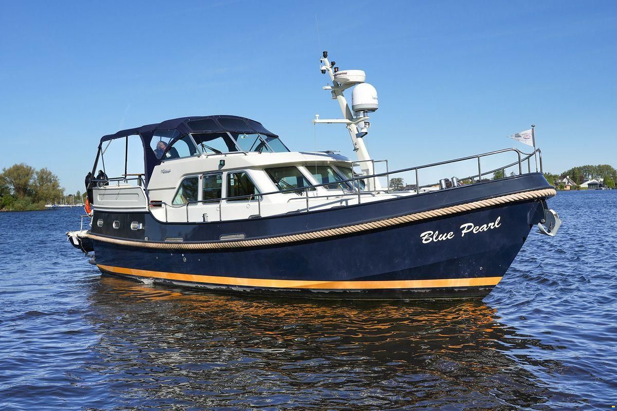 Linssen Grand Sturdy 410 AC Twin