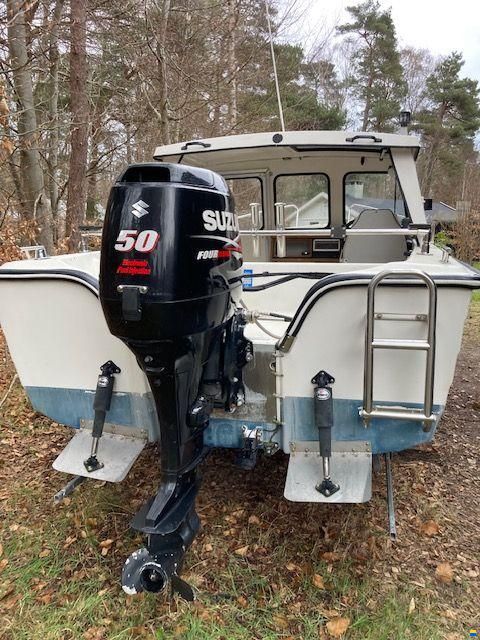 Uttern ????️ Uttern 5600 MR med Suzuki 50 HK KU