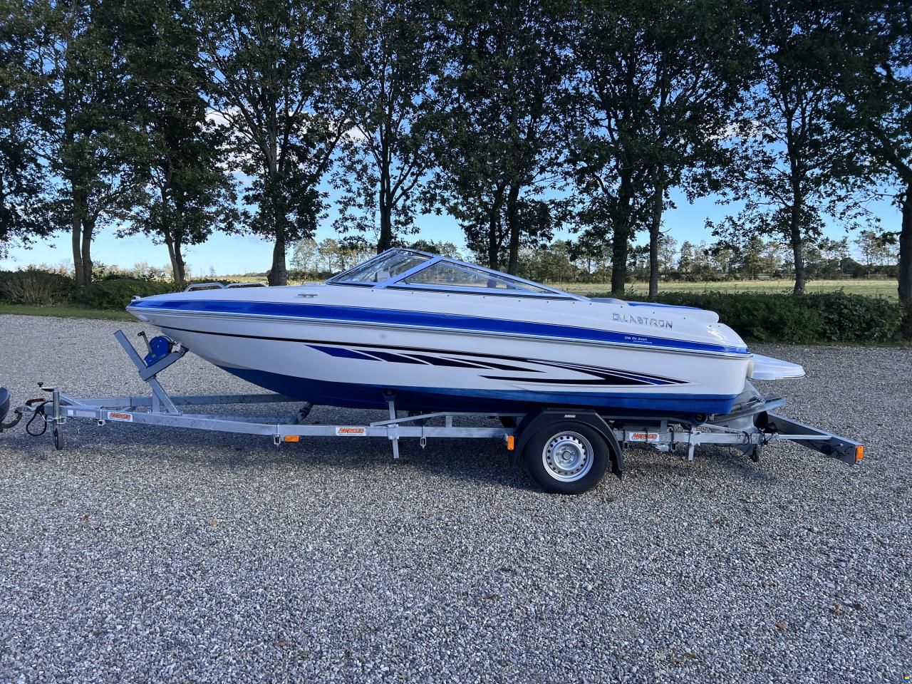 Glastron GT185