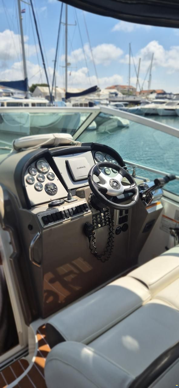 Cruisers 300 CXi