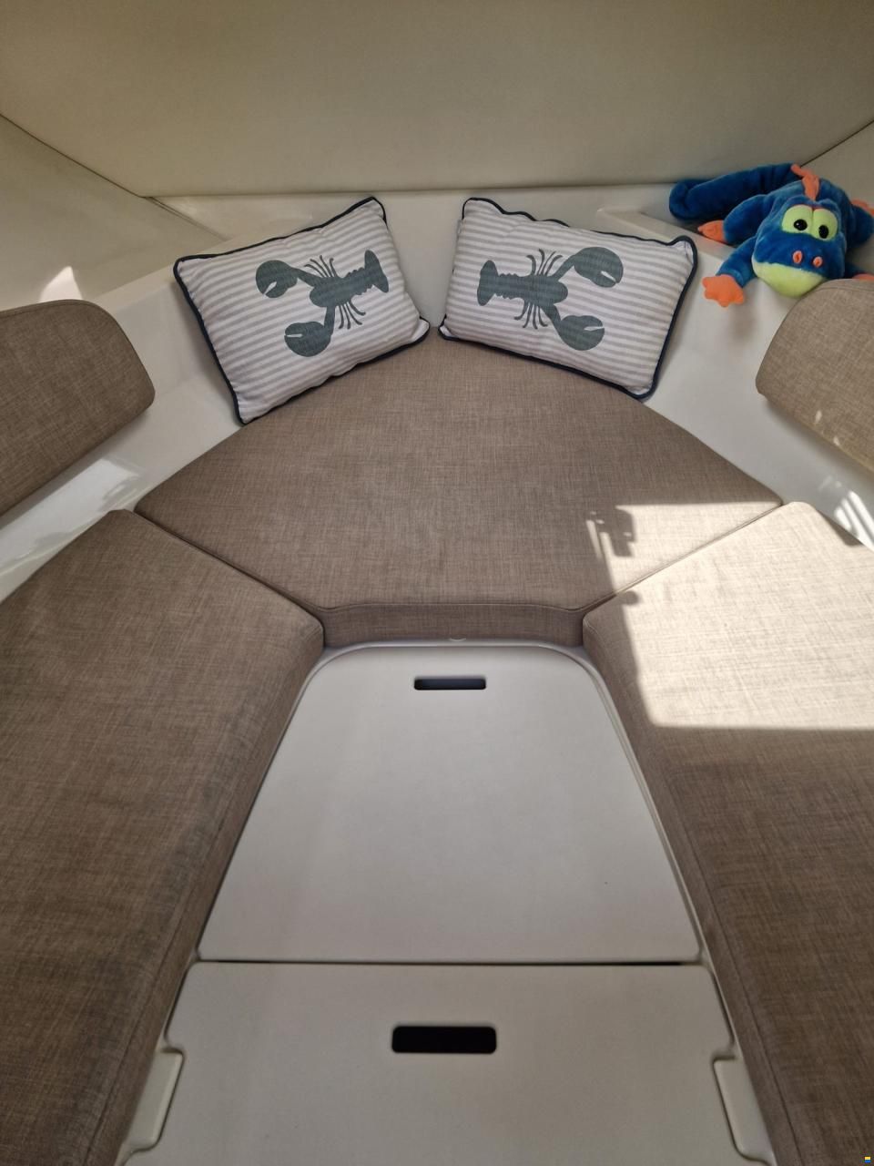 Bayliner VR5 Cuddy