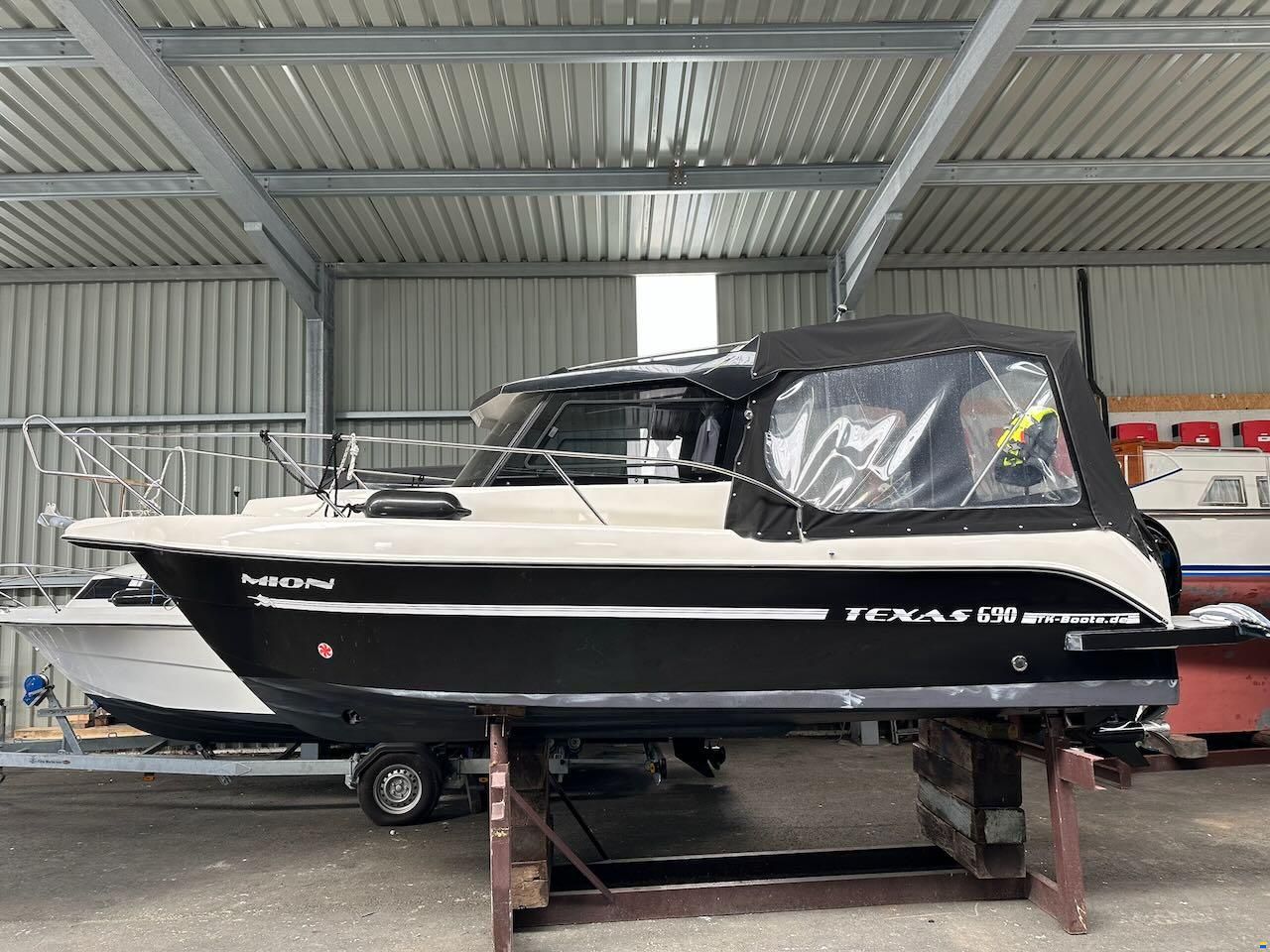 Texas 690 Pilothaus