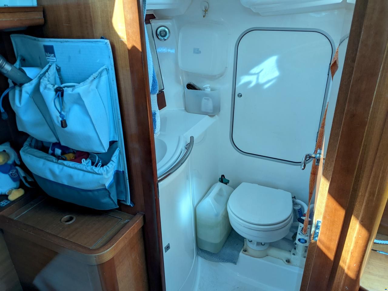 Dufour 34 e Performance