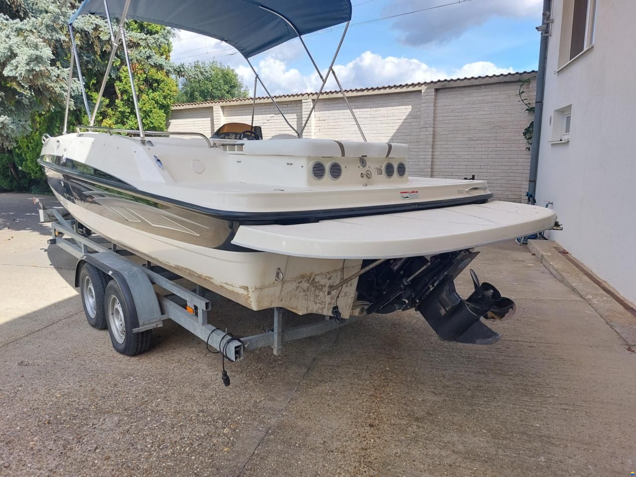 Bayliner 217