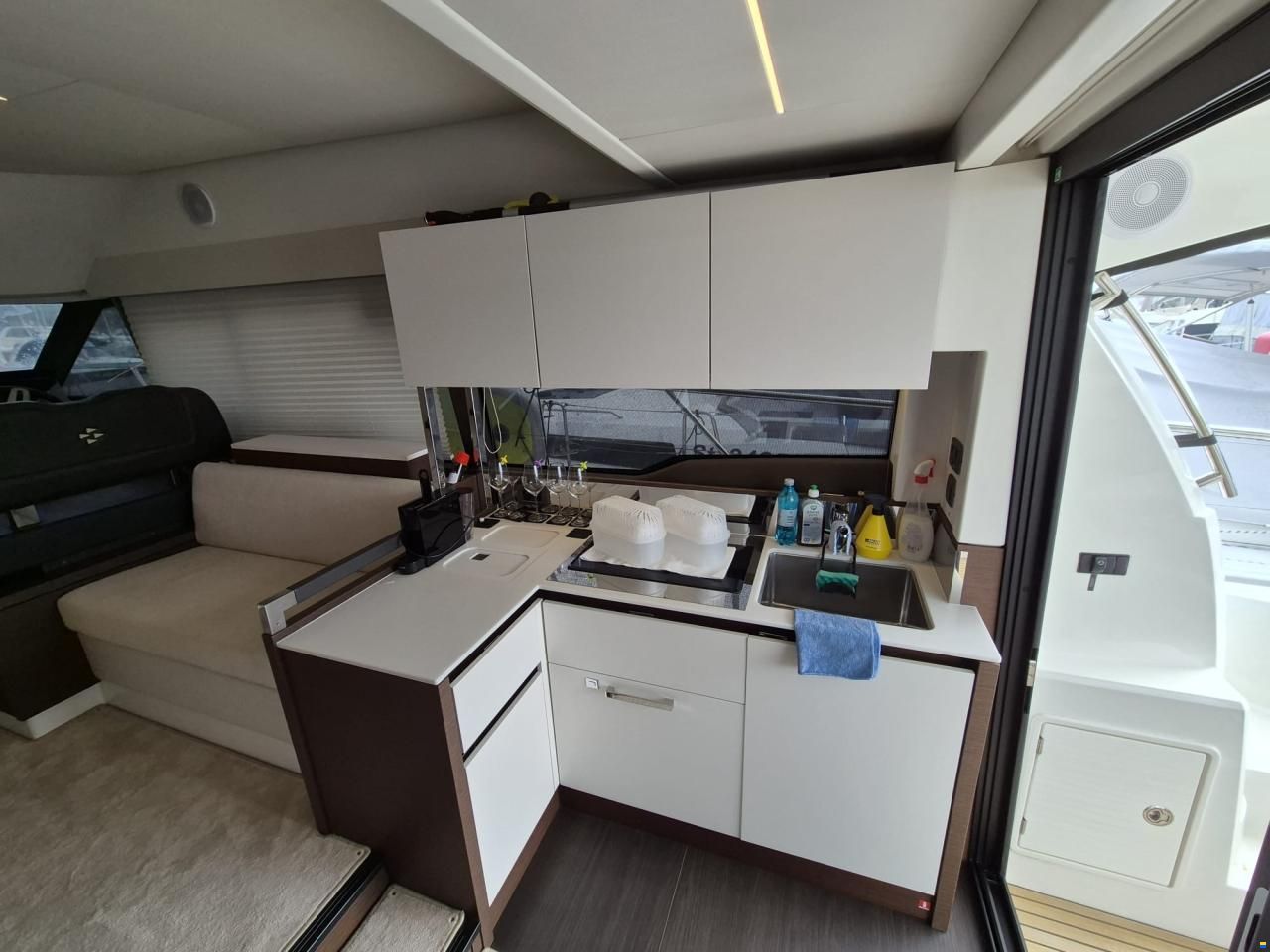 Prestige 460 Fly