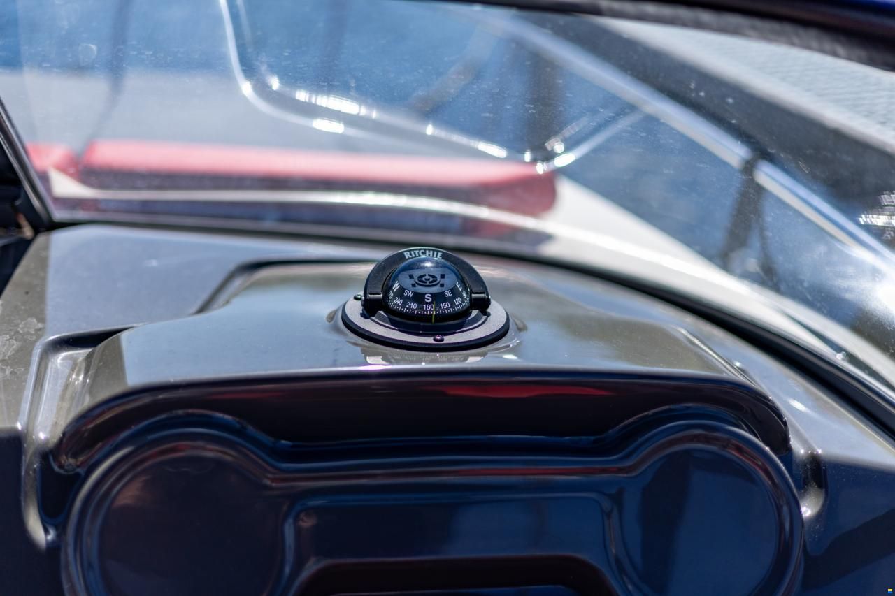 Bayliner 742 R Edition
