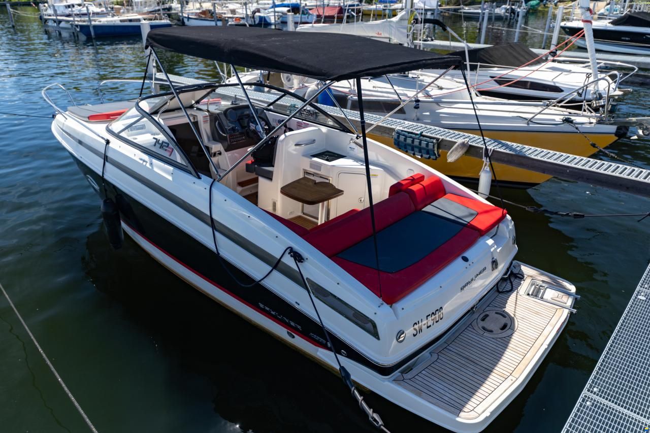 Bayliner 742 R Edition