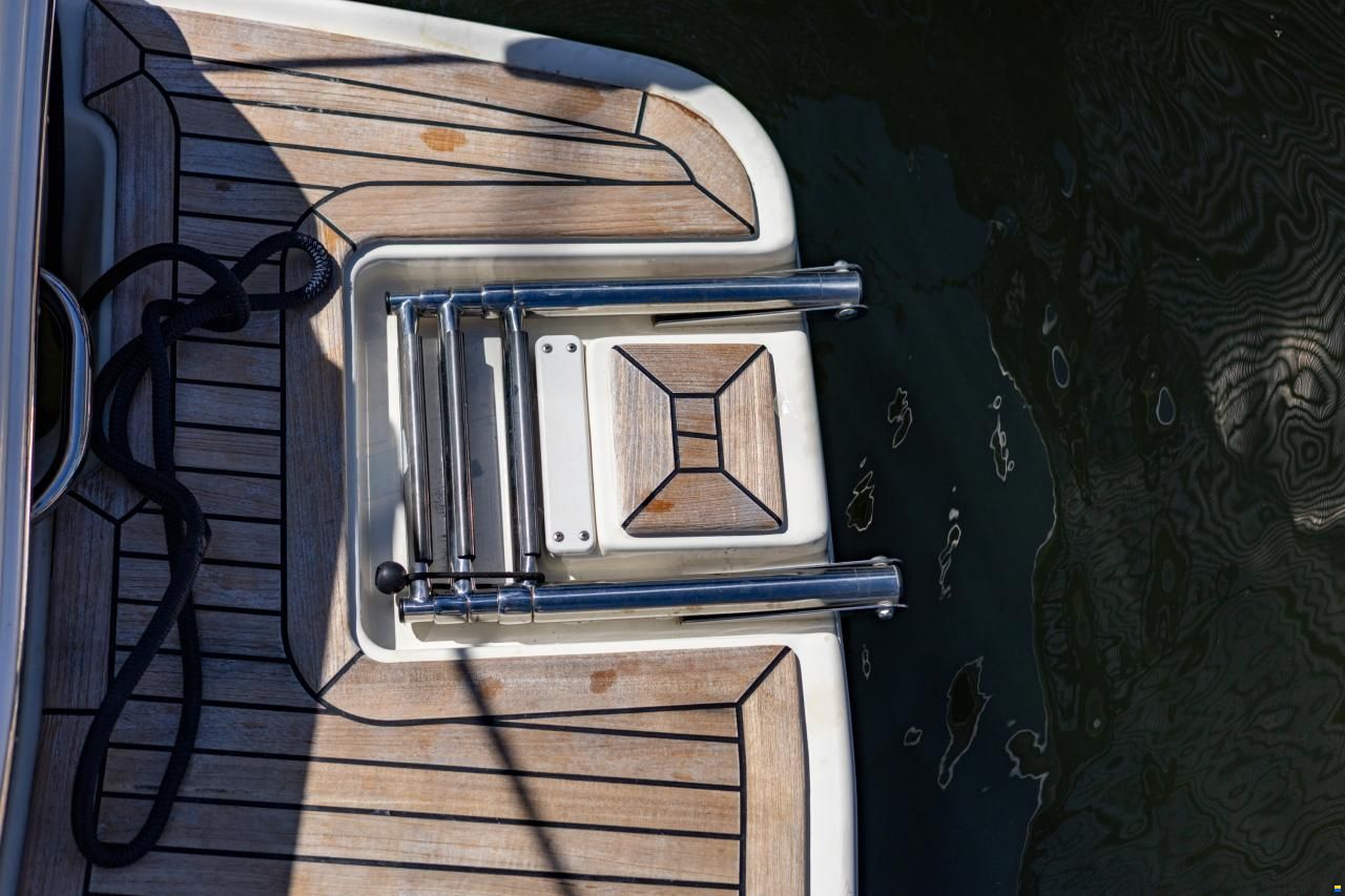 Bayliner 742 R Edition